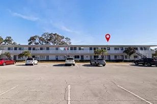 8221 112th St, Seminole, FL 33772 - Photo 2