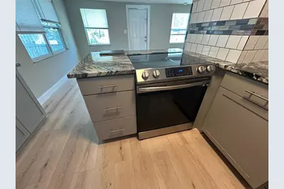 626 29th Avenue S, Saint Petersburg, FL 33705 - Photo 4