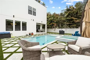 910 W W St, Tampa, FL 33602 - Photo 50