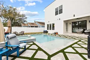 910 W W St, Tampa, FL 33602 - Photo 46