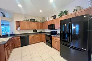 6040 Sandhill Ridge Dr, Lithia, FL 33547 - Photo 12