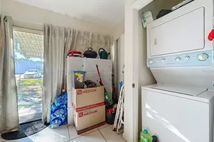 1020 85th Ave N, Saint Petersburg, FL 33702 - Photo 18