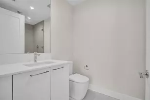 275 1st Ave S, Saint Petersburg, FL 33701 - Photo 42