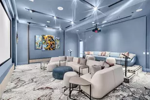 275 1st Ave S, Saint Petersburg, FL 33701 - Photo 76