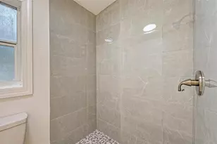 6703 N 30th St, Tampa, FL 33610 - Photo 16