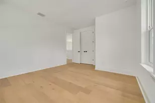 125 24th Ave SE, Saint Petersburg, FL 33705 - Photo 30