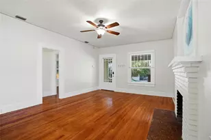 725 8th St N, Saint Petersburg, FL 33701 - Photo 6