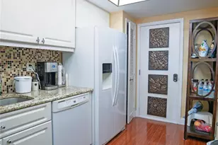 100 Pierce St, Clearwater, FL 33756 - Photo 16