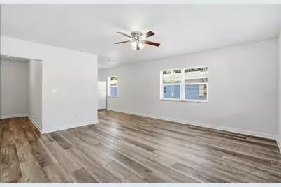 3018 16th Avenue S, Saint Petersburg, FL 33712 - Photo 6