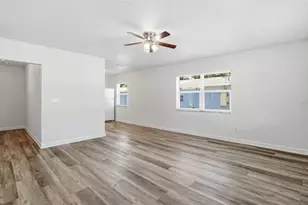 3018 16th Ave S, Saint Petersburg, FL 33712 - Photo 6