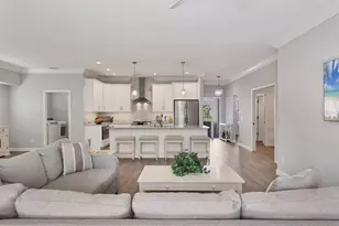 5956 Rachele Dr, Sarasota, FL 34243 - Photo 6