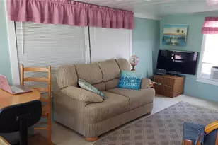 183 Philadelphia Blvd, Palm Harbor, FL 34684 - Photo 18