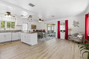 1050 N Midiron Point, Crystal River, FL 34429 - Photo 10