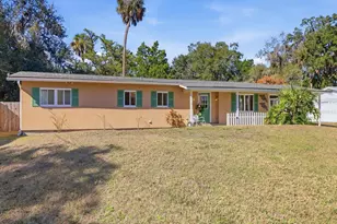 1050 N Midiron Point, Crystal River, FL 34429 - Photo 2