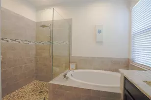 6332 Laurelcrest Gln, Palmetto, FL 34221 - Photo 30