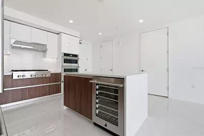 400 Central Avenue #1708, Saint Petersburg, FL 33701 - Photo 10