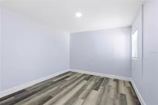 8902 W Norfolk St, Tampa, FL 33615 - Photo 16