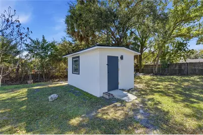 8902 W Norfolk Street, Tampa, FL 33615 - Photo 24