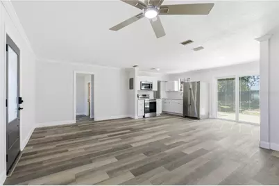 8902 W Norfolk Street, Tampa, FL 33615 - Photo 4