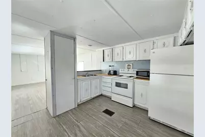 503 Longfellow Boulevard #3, Lakeland, FL 33801 - Photo 6