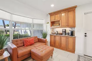 3963 14th St NE, Saint Petersburg, FL 33703 - Photo 12