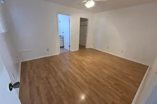 5908 Forest Ln, Zephyrhills, FL 33542 - Photo 10