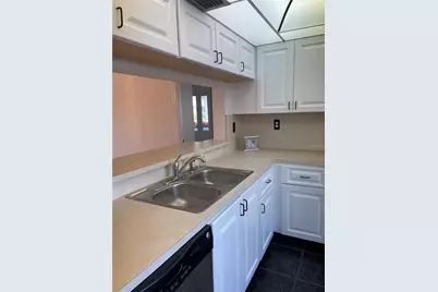 5532 La Puerta Del Sol Boulevard #138, Saint Petersburg, FL 33715 - Photo 4