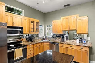 1717 Arabian Ln, Palm Harbor, FL 34685 - Photo 10