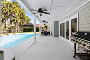 18010 Clear Lake Dr, Lutz, FL 33548 - Photo 46