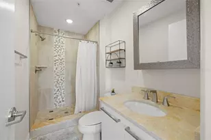 205 5th Ave N, Saint Petersburg, FL 33701 - Photo 18