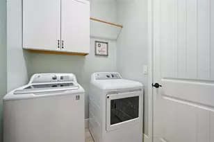 12926 Satin Lily Dr, Riverview, FL 33579 - Photo 16
