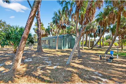 2619 River Bend Drive, Ruskin, FL 33570 - Photo 14