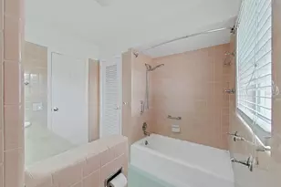 1701 Laurie Ln, Belleair, FL 33756 - Photo 18