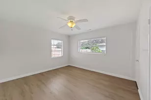 1701 Laurie Ln, Belleair, FL 33756 - Photo 14