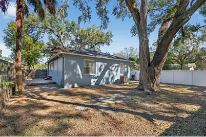 1909 E Henry Avenue, Tampa, FL 33610 - Photo 26