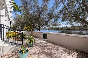 300 Newbury Pl N, Saint Petersburg, FL 33716 - Photo 4