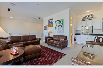 300 Newbury Place N, Saint Petersburg, FL 33716 - Photo 24