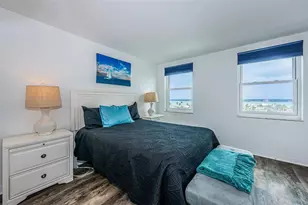 10355 Paradise Blvd, Treasure Island, FL 33706 - Photo 20