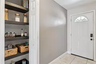 810 Valnera Ct, Kissimmee, FL 34758 - Photo 14