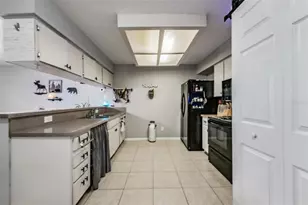 23205 Club Villas Dr, Land O Lakes, FL 34639 - Photo 16