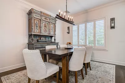 411 Regent Lane N, Saint Petersburg, FL 33701 - Photo 10