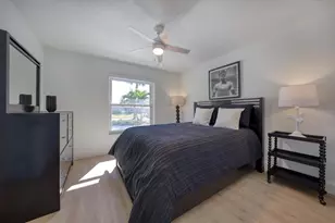 2031 Tanglewood Way NE, Saint Petersburg, FL 33702 - Photo 16