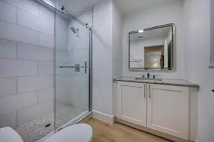 2031 Tanglewood Way NE, Saint Petersburg, FL 33702 - Photo 14