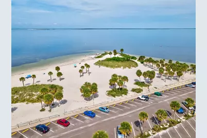 402 Village Drive, Tarpon Springs, FL 34689 - Photo 30