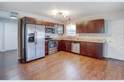 2004 Culberson Avenue, Dunedin, FL 34698 - Photo 10