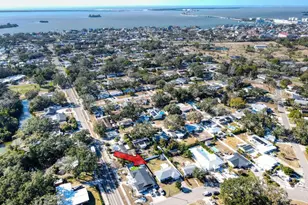 2004 Culberson Ave, Dunedin, FL 34698 - Photo 4