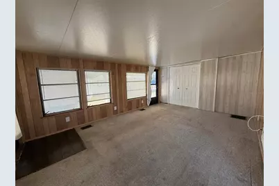 9514 Black Bear Drive, Weeki Wachee, FL 34613 - Photo 18