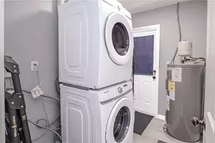 3688 58th Ave N, Saint Petersburg, FL 33714 - Photo 10