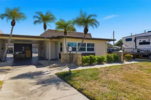 5153 Turquoise Ln, New Port Richey, FL 34652 - Photo 4