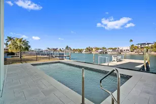 11145 4th St E, Treasure Island, FL 33706 - Photo 40